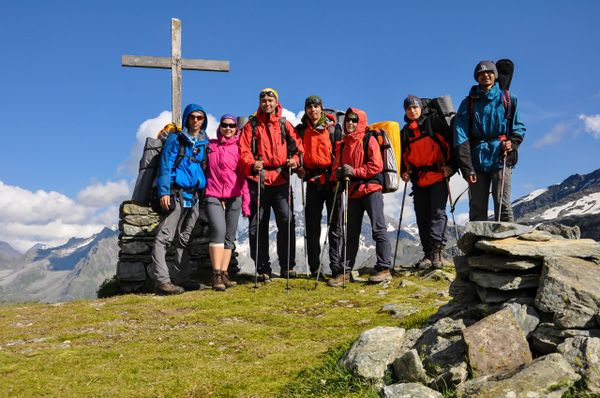 Группа Хикматова в Альпах 2014.jpg